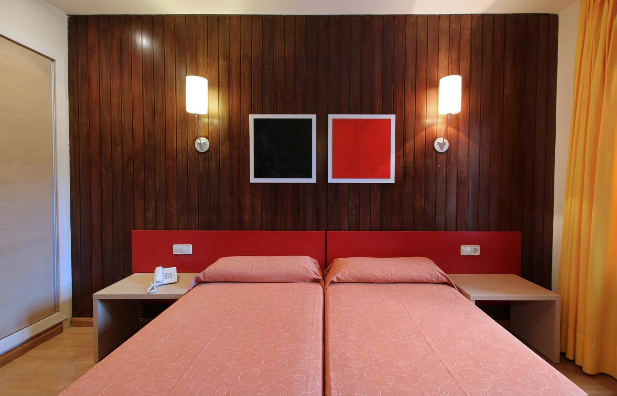 Medplaya Aparthotel Sant Eloi Tossa de Mar Phòng bức ảnh